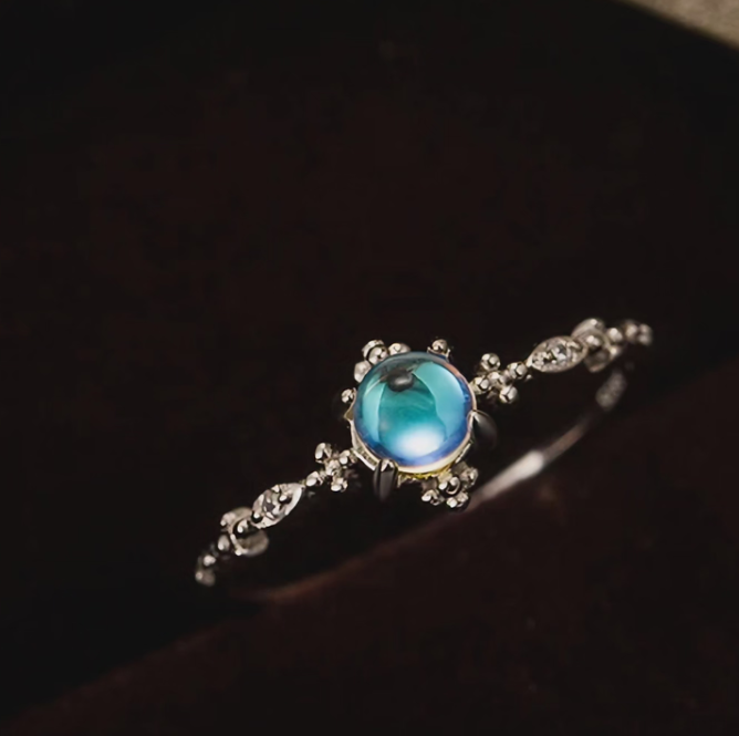 Sterling 925 Silver Ring With Moonstone
