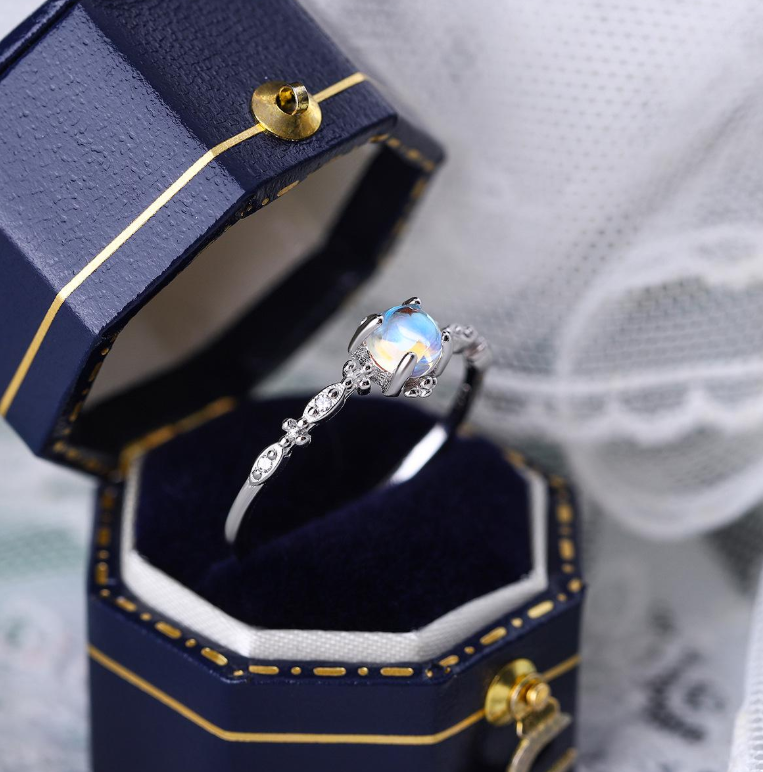 Sterling 925 Silver Ring With Moonstone