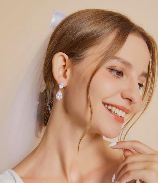 Cubic Zirconia Teardrop Bridal Wedding Earrings