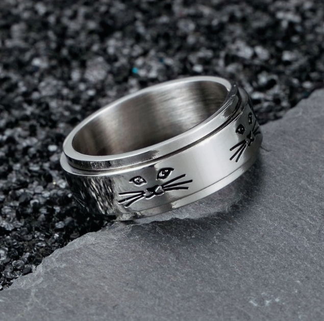 Cute Cat Face Spinner Ring
