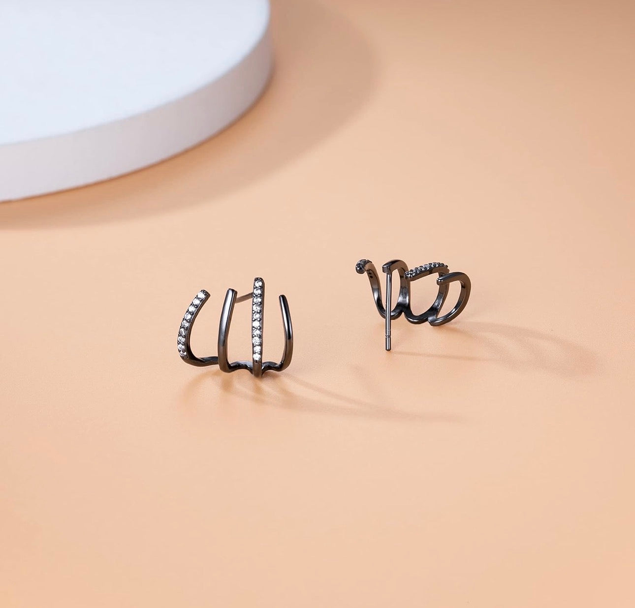 Modern Silver Claw Earrings with CZ – Minimalist 925 Sterling Silver