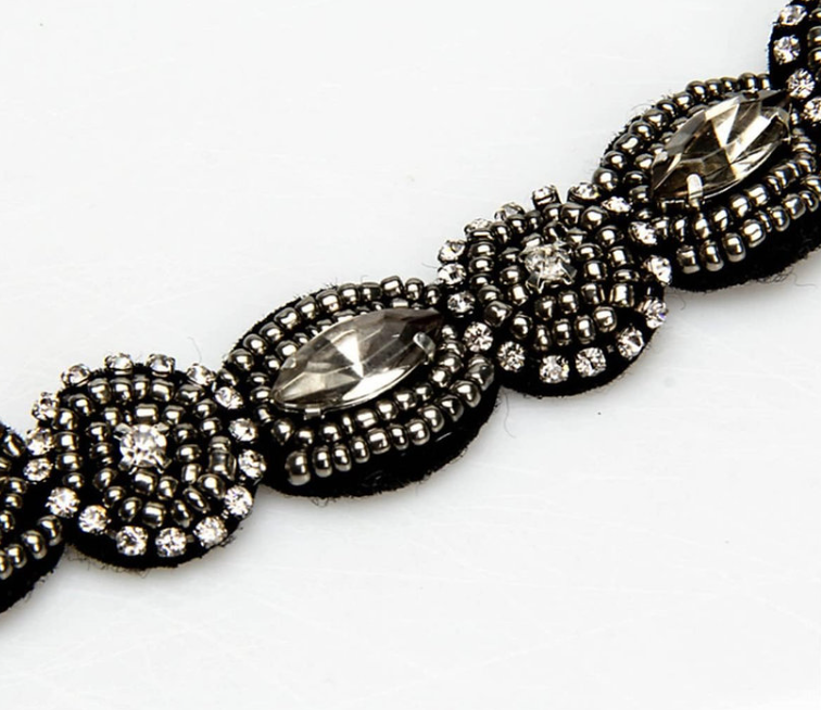 Elegant Beaded Retro Bridal Headband