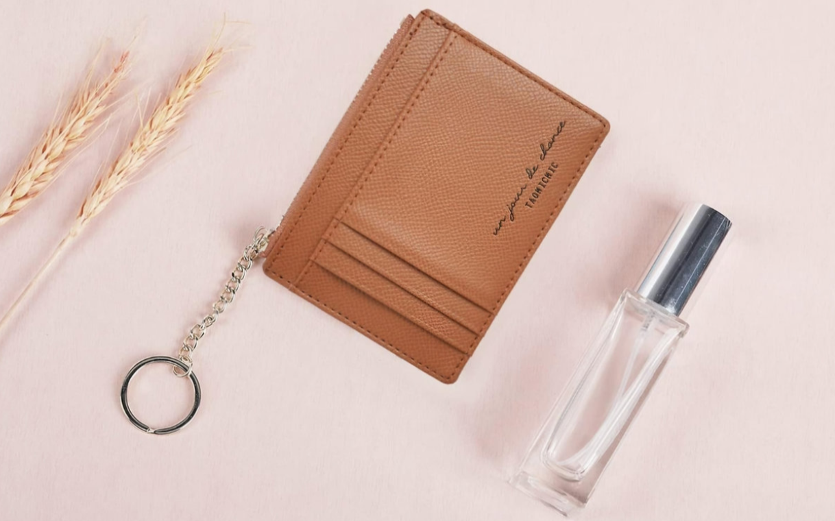 Compact Faux Leather Zipper Wallet with Keychain