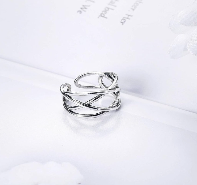 Sleek Multi-Row Adjustable Silver Ring – Elegant Everyday Crossover Band