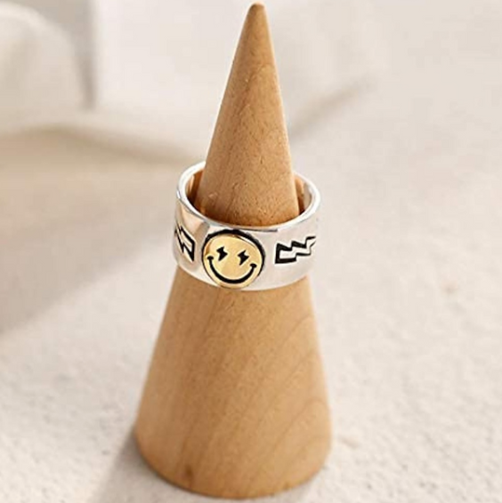 Smiley Face Ring – Premium 925 Sterling Silver Jewelry