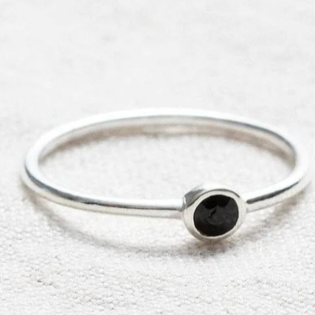 Black Onyx Style Silver Ring – 1mm Minimalist Midi Band