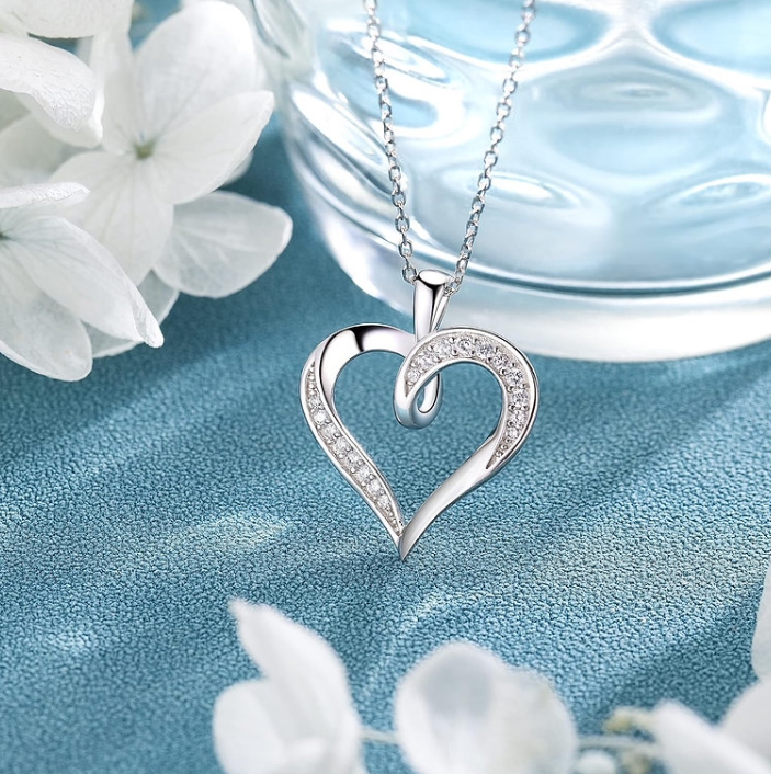 Billie Bijoux Herat Necklace Sterling Silver Platinum Plated 1 mm