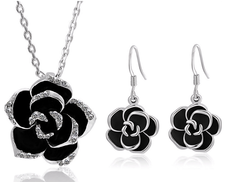 Fashion Flower Set: Necklace With Earrings
