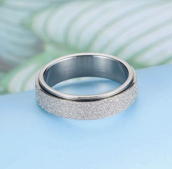 Stainless Steel Spinner Ring – Stress Relief Fidget Band