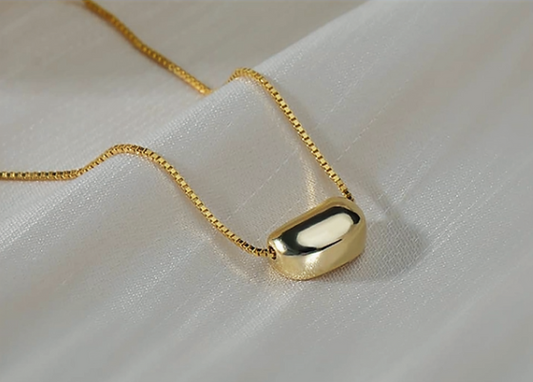 Pea Pendant Necklace