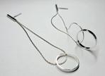 Minimalist Interlocking Ring Dangle Earrings – Modern Stainless Steel