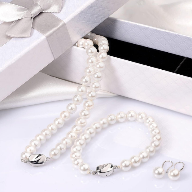 Elegant 3-Piece Shell Pearl Jewelry Set – 925 Sterling Silver
