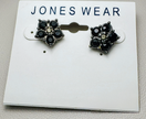 Black Crystal Flower Earrings (1.5cm) – Vintage Floral Cluster Studs