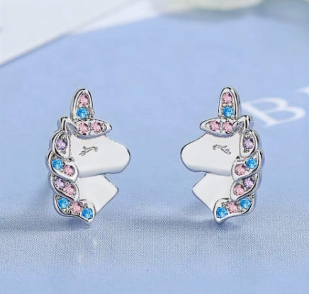 Sparkling Unicorn Dangle Earrings (1.5cm) – Hypoallergenic Silver Steel
