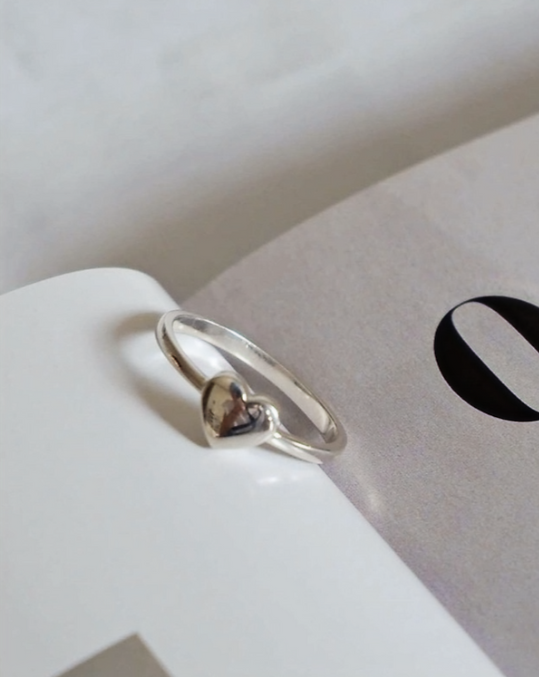 Minimalist Heart Ring