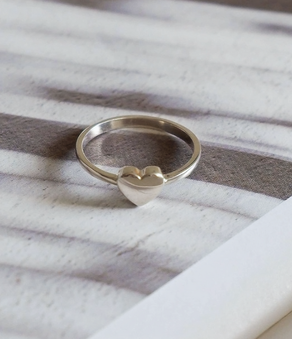 Minimalist Heart Ring