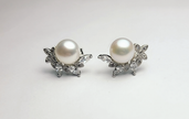 Elegant Pearl & Silver Stud Earrings – 925 Sterling Silver Jewelry