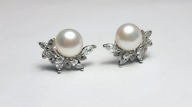 Elegant Pearl & Silver Stud Earrings – 925 Sterling Silver Jewelry