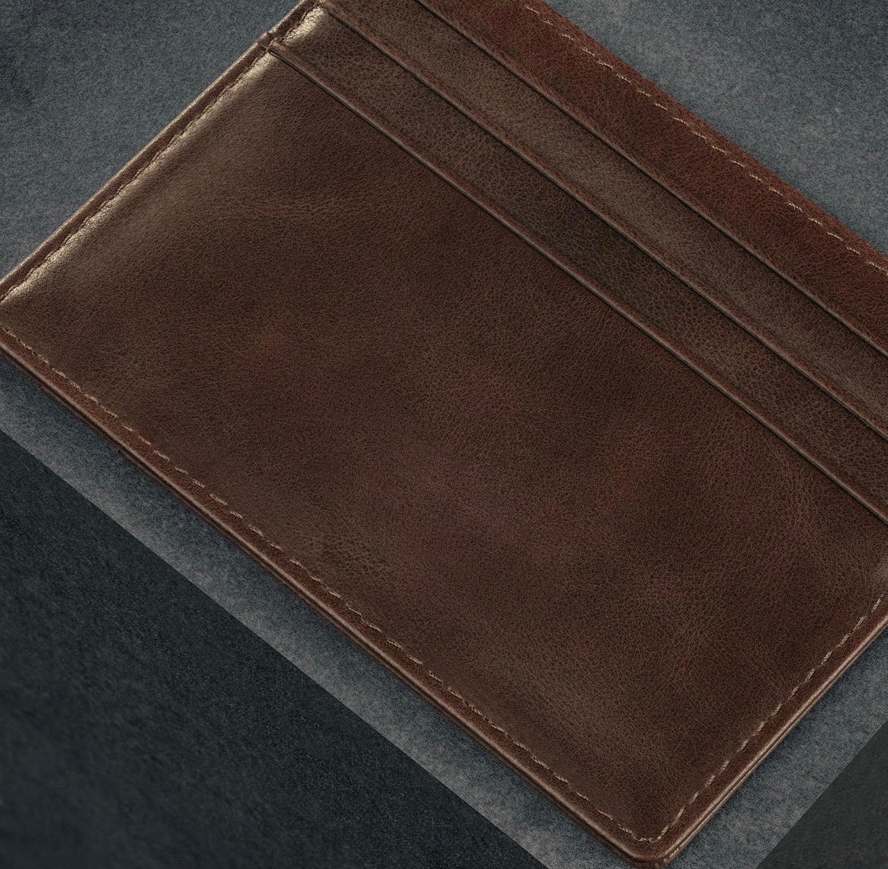 Serga Premium Pebble Leather Card Case
