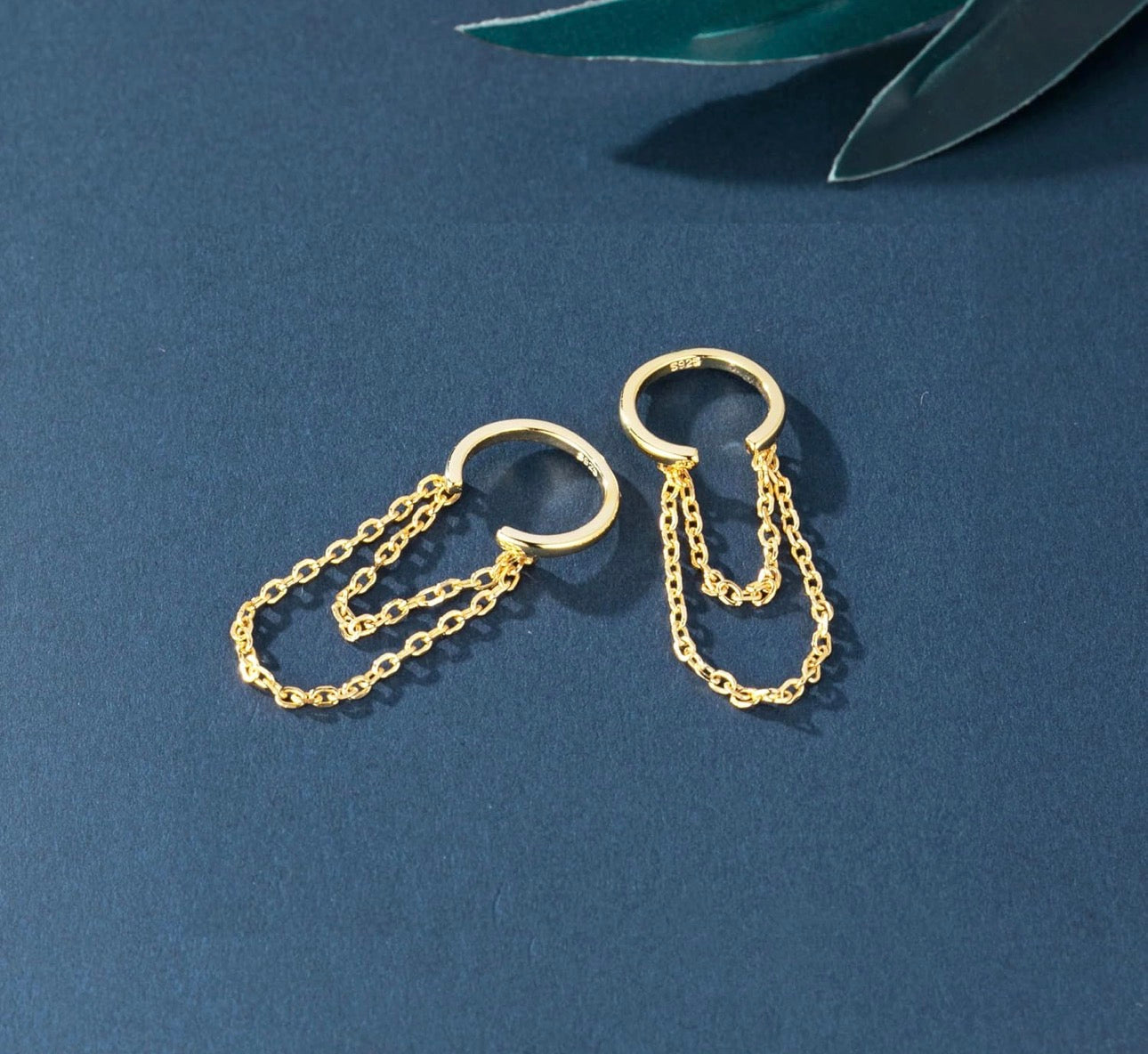 Trendy Chain Cuff Earrings in 925 Sterling Silver – Modern Minimalist
