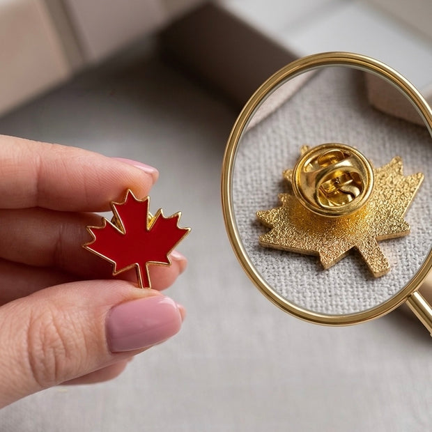 Canadian Maple Leaf Metal Lapel Pin.