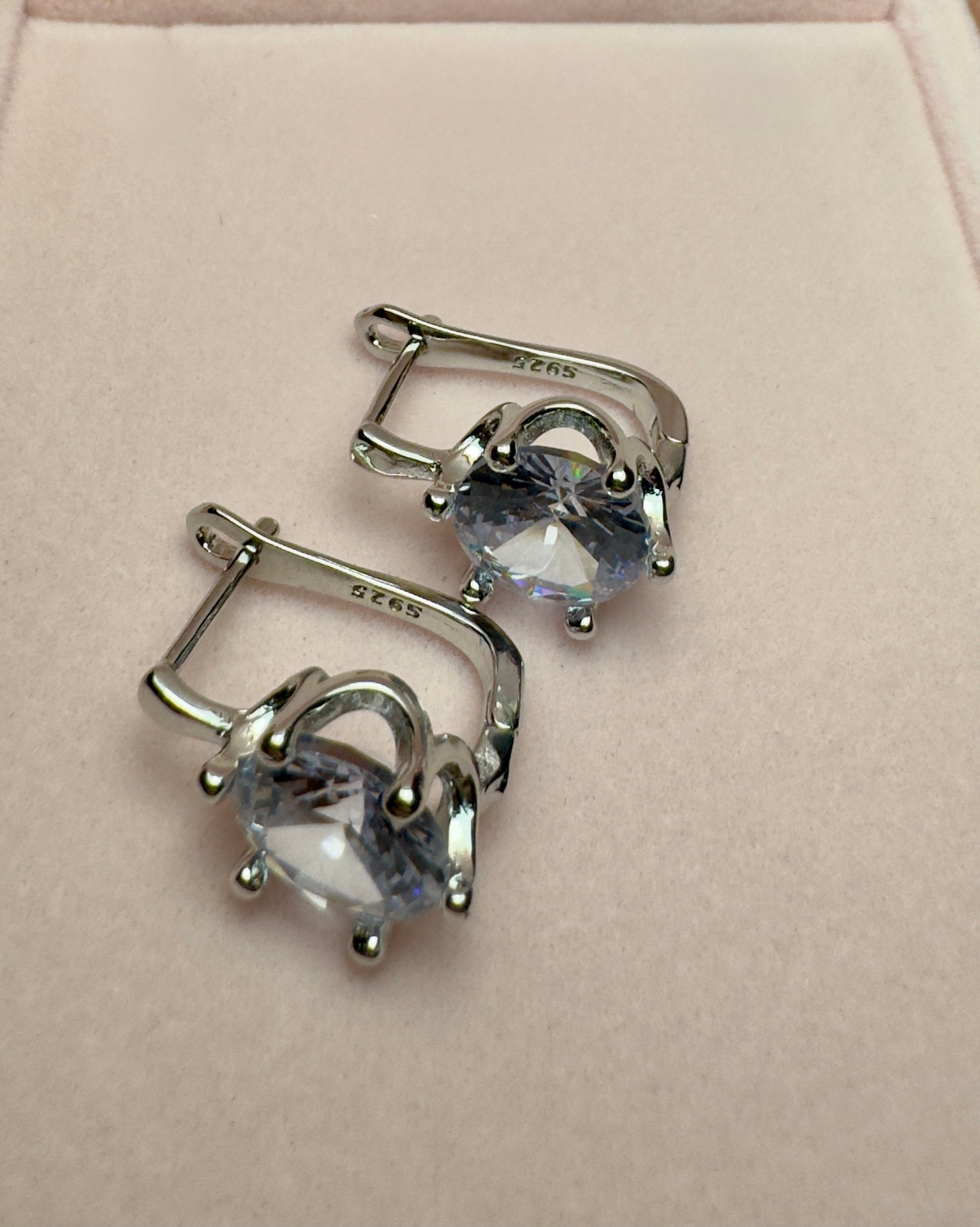 Modern U-Shaped Geometric Earrings – Elegant 925 Sterling Silver