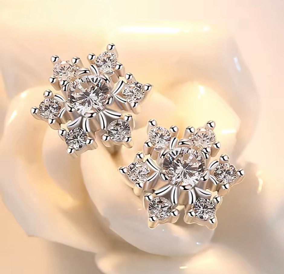 Elegant Silver Snowflake Earrings with Sparkling CZ Stones