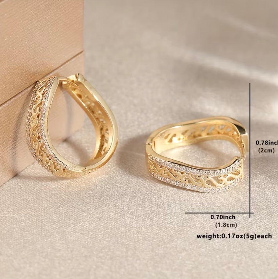 Elegant Zirconia Filigree Hoop Earrings – Gold Tone