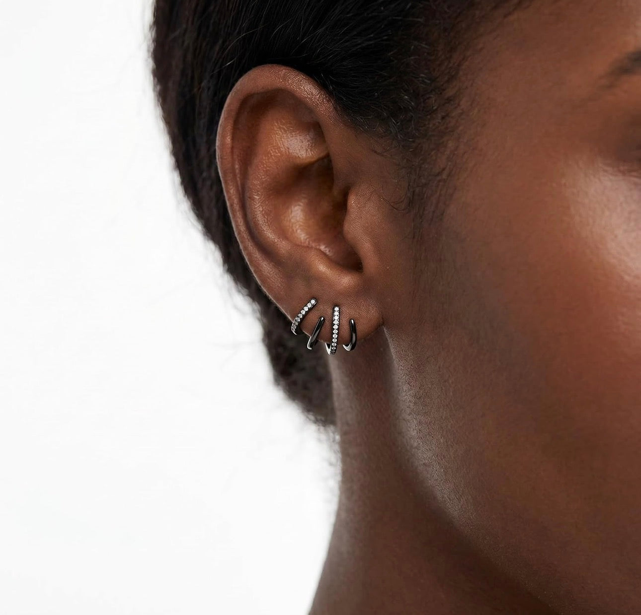 Modern Silver Claw Earrings with CZ – Minimalist 925 Sterling Silver