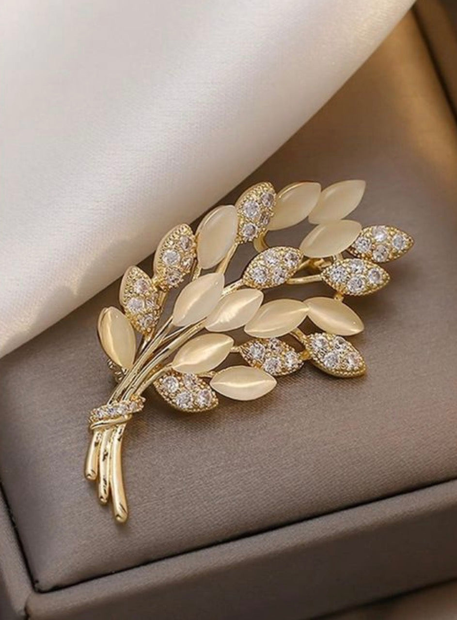 Vintage Style Wheat Brooch