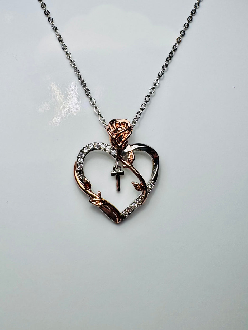 Stainless Steel Heart Rose Necklace – Adjustable Pendant Chain for Women