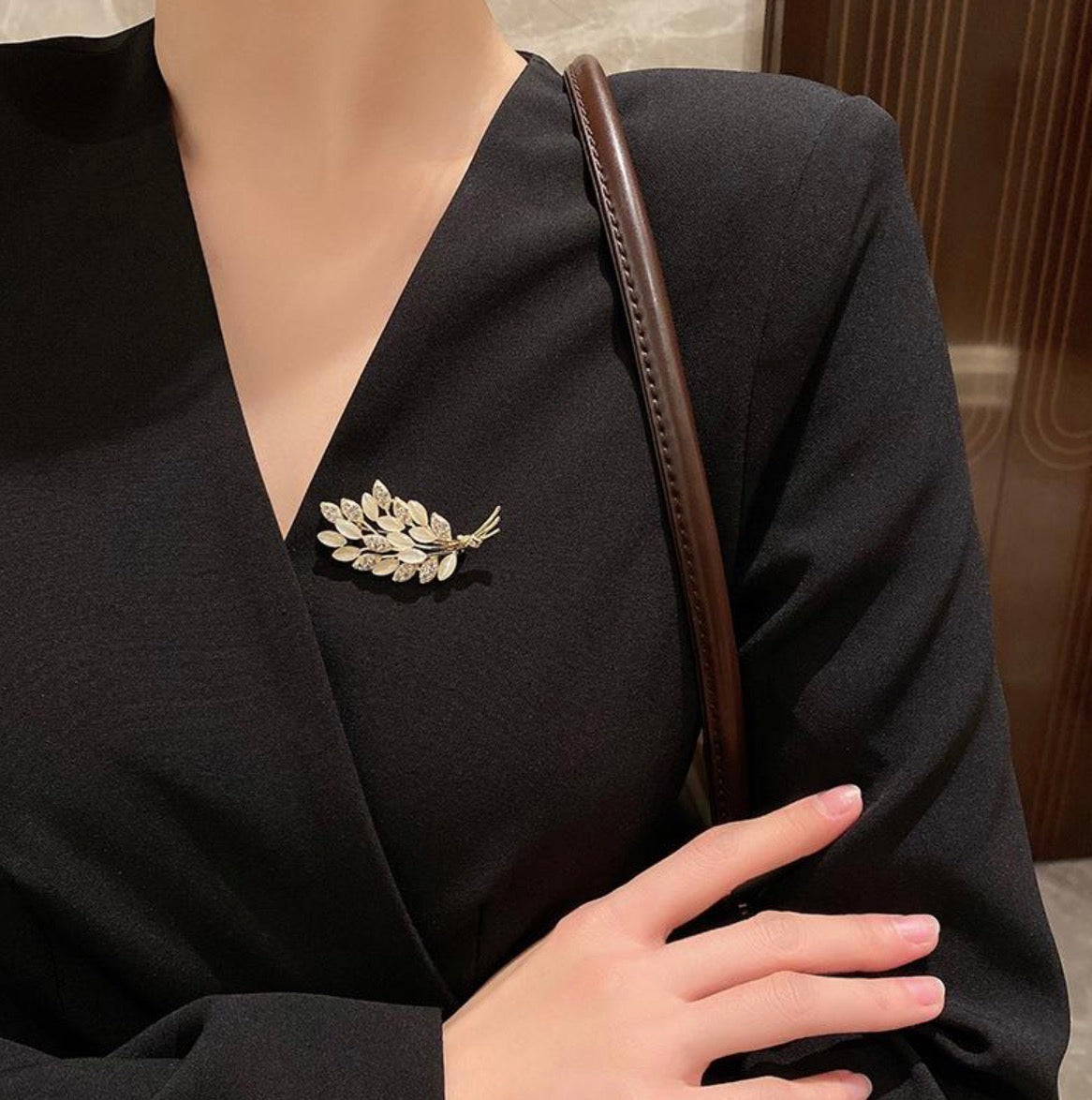 Vintage Style Wheat Brooch