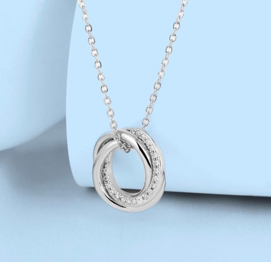 Silver-Tone Interlocking Rings Necklace – Sparkling Double Circle Pendant
