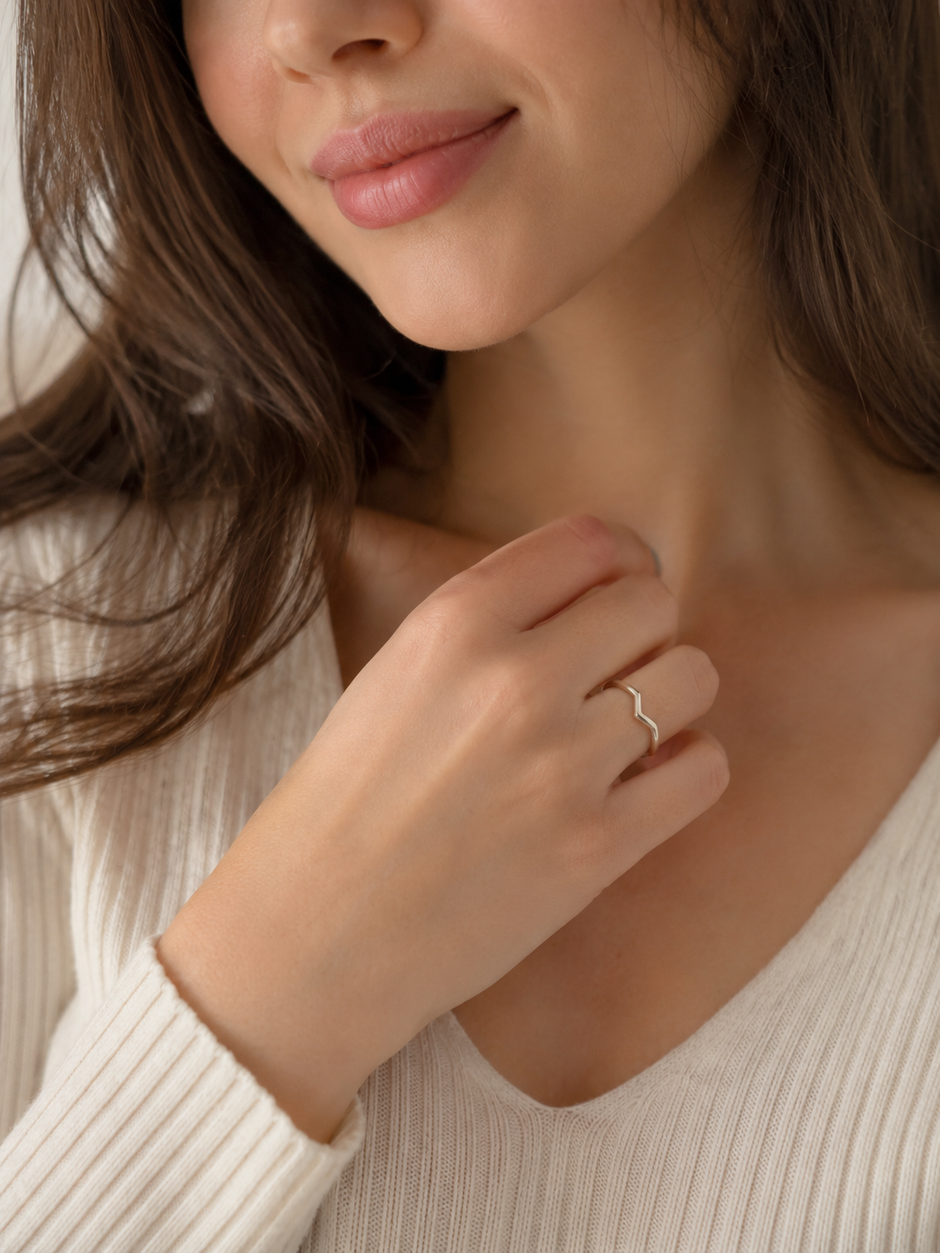 Minimalist Silver-Tone Stainless Steel Chevron Ring