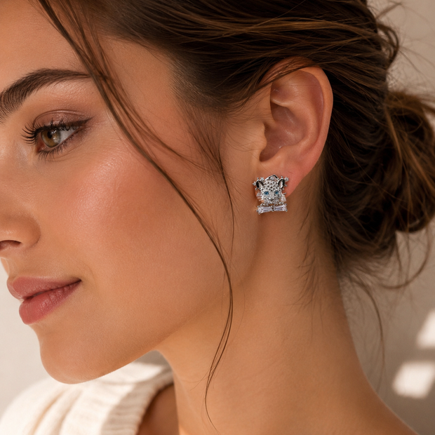 Sparkling Snow Leopard Stud Earrings – Cubic Zirconia Panther Heads (12mm)