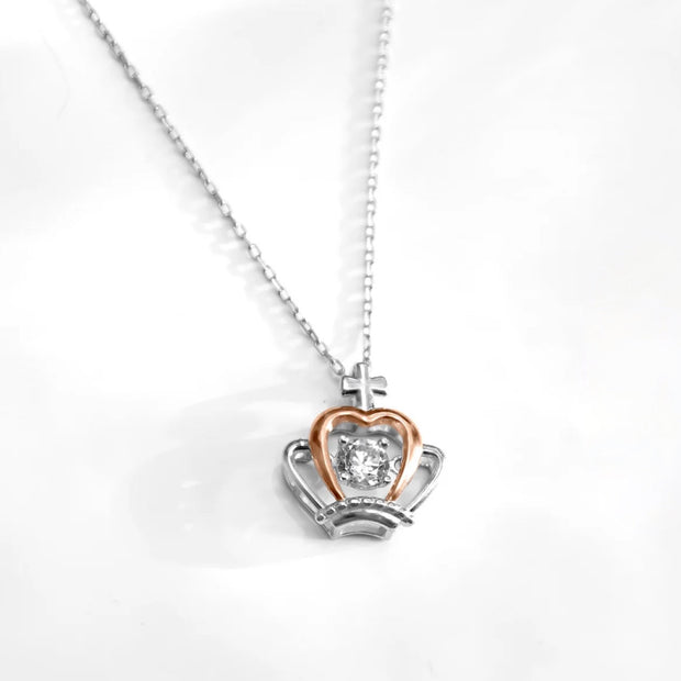 Queen Crown Pendant Necklace with Czech Crystals – 51 cm Copper Chain for Women