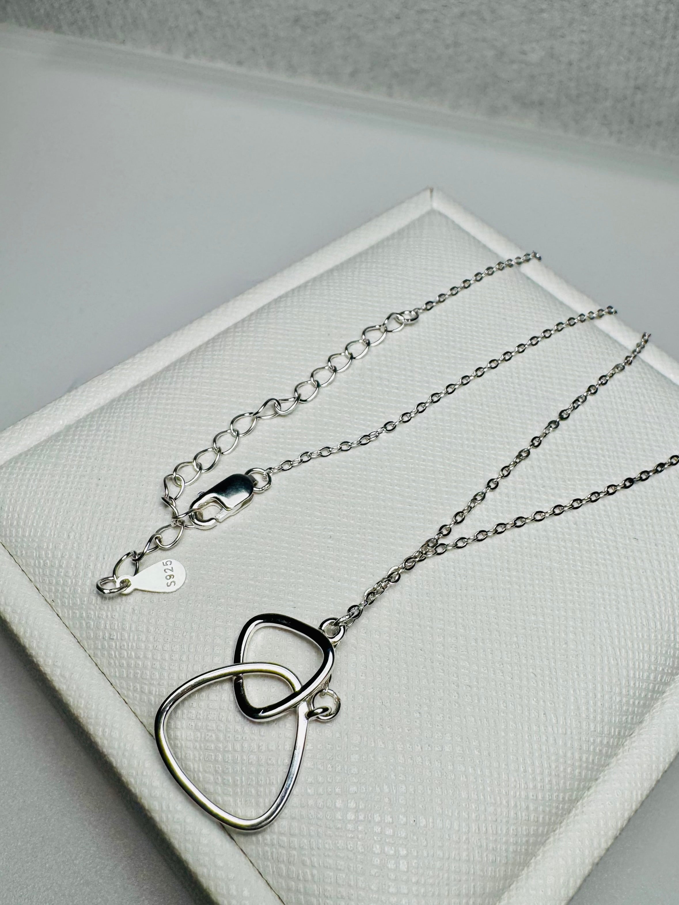 Elegant Double Infinity Symbol Necklace 18 Inch – Meaningful Connection Gift