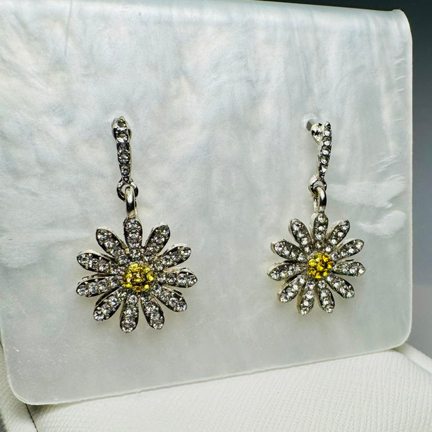 Charming Sunflower Crystal Earrings – Elegant Boho Style