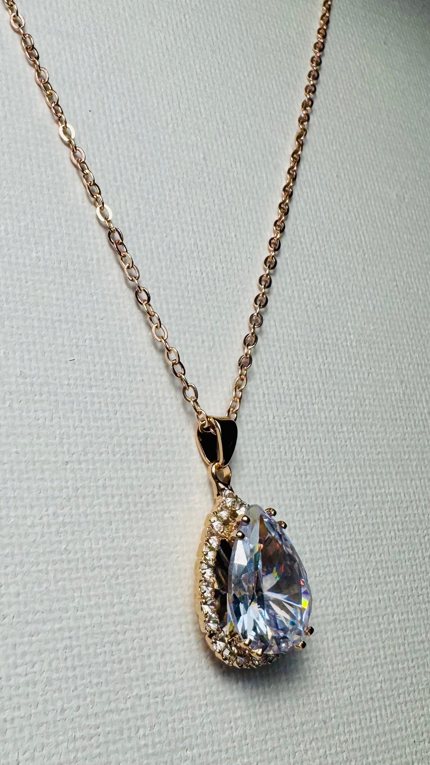 Sparkling Crystal Teardrop Halo Necklace – 14K Gold Plated Pendant