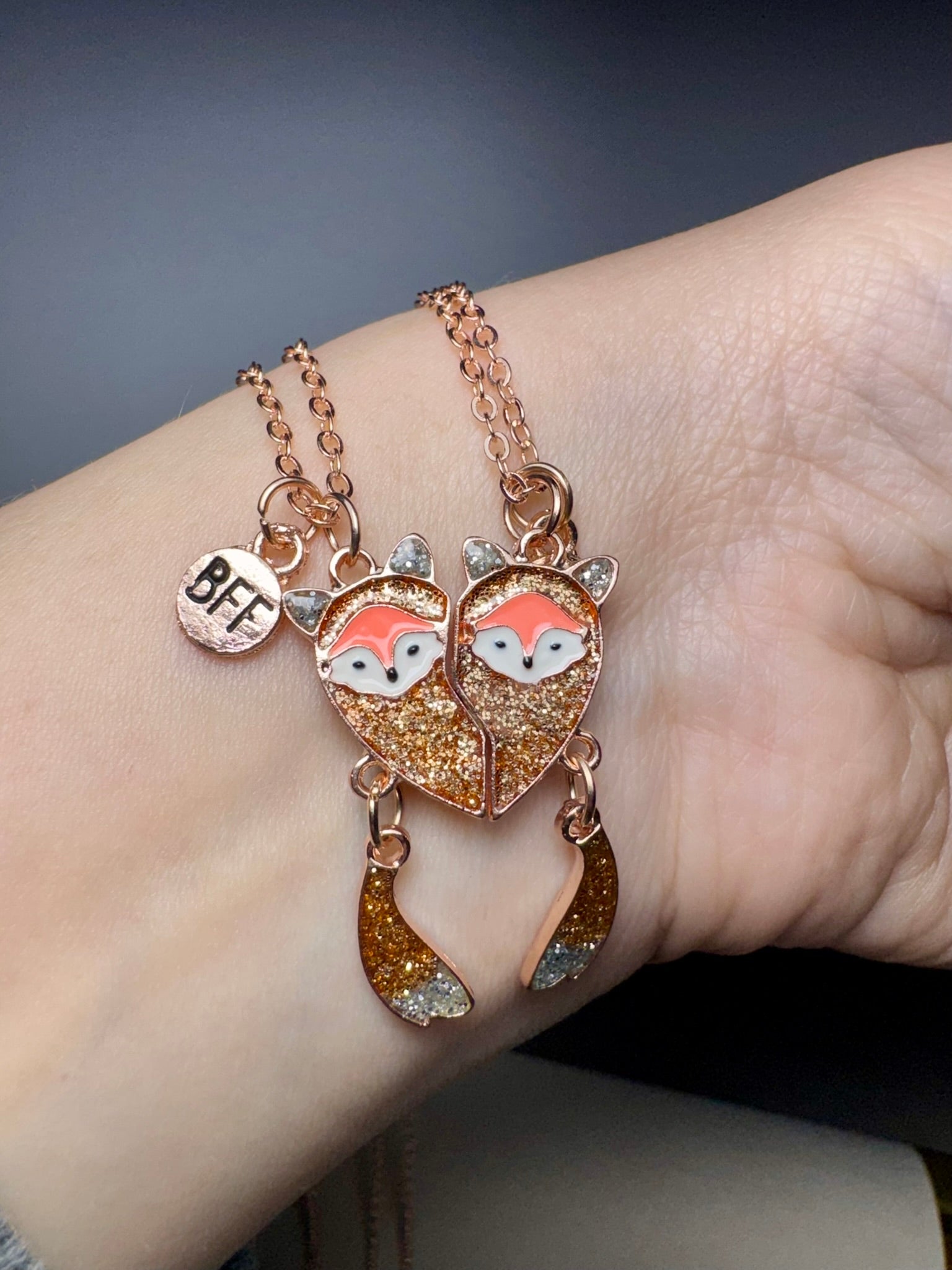 Cute Fox BFF Friendship Necklaces – 2-Piece Gold-Plated Heart Set