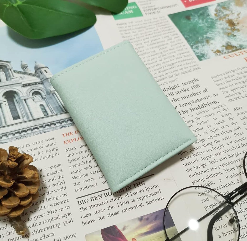 Stylish Compact Faux Leather Wallet – RFID Blocking