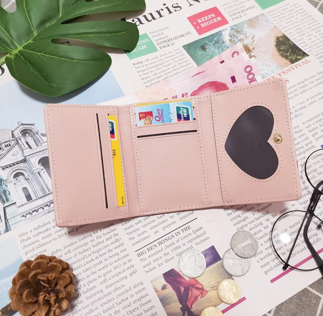 Stylish Compact Faux Leather Wallet – RFID Blocking