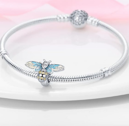 Sparkling Blue Winged Honeybee Charm – Elegant 925 Silver Gift
