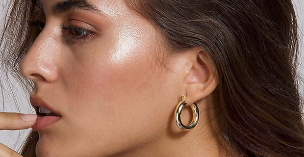 Classic Chunky Gold Hoops – Elegant 15mm Everyday Silver Earrings