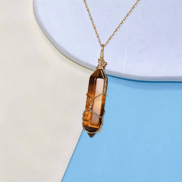 Elegant 18-Inch Reiki Quartz Pendant – Stainless Steel Chain