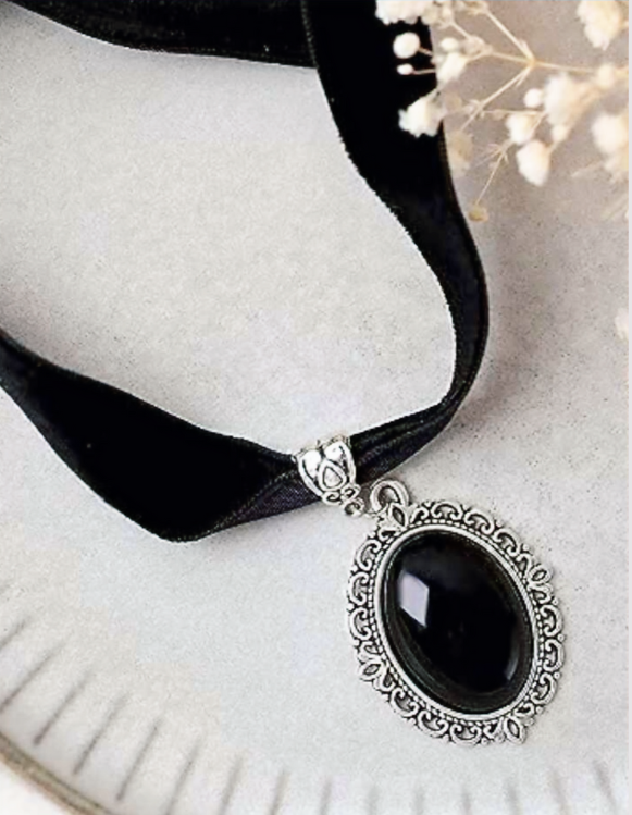Black Velvet Victorian Choker