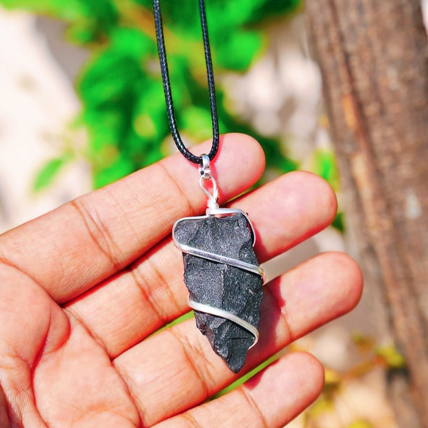 17" Black Tourmaline Necklace – 1.6" Healing Crystal Pendant