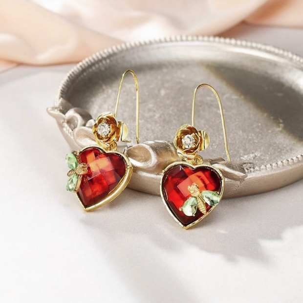 Heart-Shaped Crystal Drop Earrings with Bee & Floral Accents – Unique Statement Jewelry
