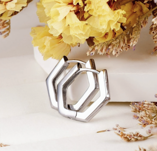 itanium Hoop Earrings 2 mm – Minimalist Hypoallergenic Jewelry