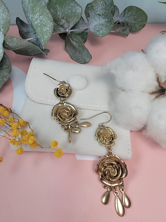 Dangle Dloral Earrings